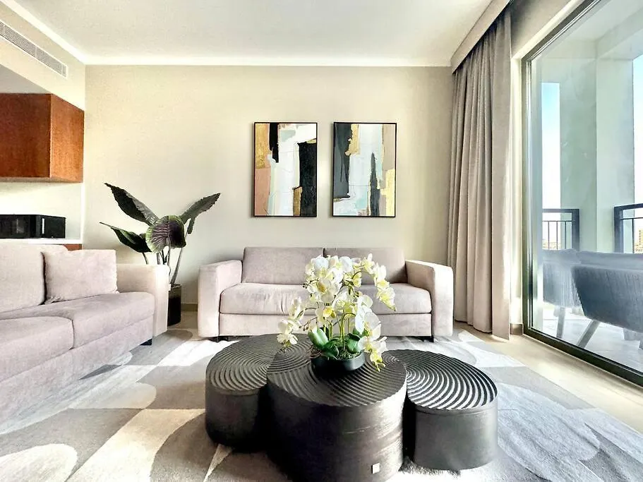 Dubai Skyline & Sea View Apt 0*,